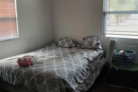 Immobilier commercial à vendre à Largo, Floride: 2 chambres, 103.86 m2 № 2313369 - photo 5
