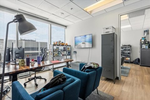 Immobilier commercial à louer à Orlando, Floride: 1768.12 m2 № 2201815 - photo 18