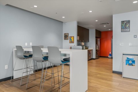 Immobilier commercial à louer à Orlando, Floride: 1768.12 m2 № 2201815 - photo 12