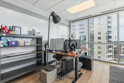 Immobilier commercial à louer à Orlando, Floride: 1768.12 m2 № 2201815 - photo 17