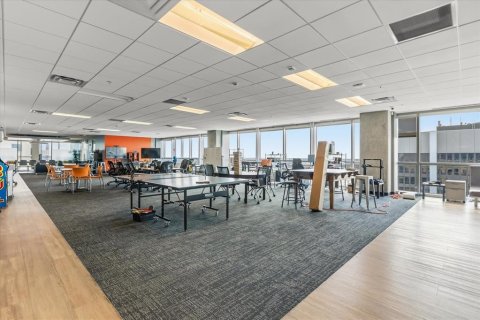 Immobilier commercial à louer à Orlando, Floride: 1768.12 m2 № 2201815 - photo 6