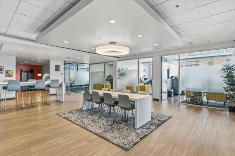 Immobilier commercial à louer à Orlando, Floride: 1768.12 m2 № 2201815 - photo 10