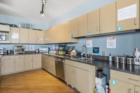 Immobilier commercial à louer à Orlando, Floride: 1768.12 m2 № 2201815 - photo 30