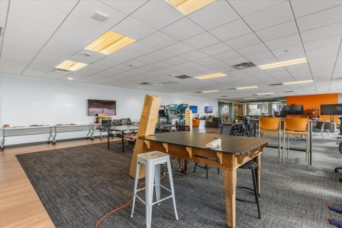 Immobilier commercial à louer à Orlando, Floride: 1768.12 m2 № 2201815 - photo 7