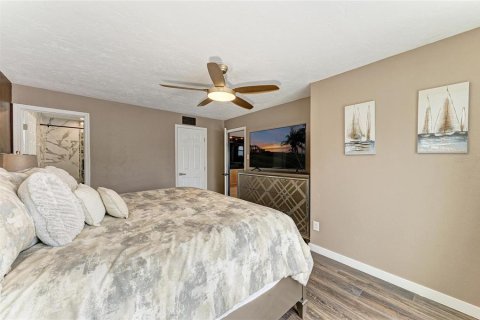 Villa ou maison à vendre à Bradenton, Floride: 5 chambres, 232.26 m2 № 2391082 - photo 26