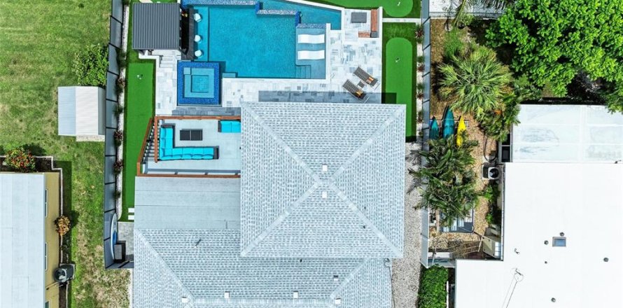 Villa ou maison à Bradenton, Floride 5 chambres, 232.26 m2 № 2391082