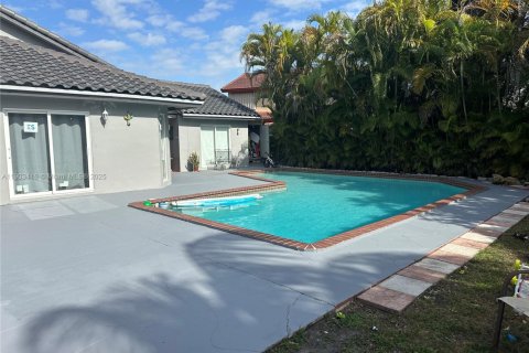 Купить виллу или дом в Майами, Флорида 3 спальни, 132.48м2, № 1955295 - фото 3