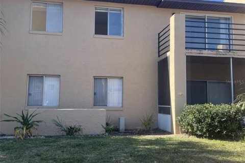 Apartamento en alquiler en Orlando, Florida, 2 dormitorios, 86.77 m2 № 1872824 - foto 1