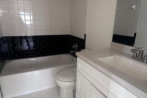 Apartamento en alquiler en Orlando, Florida, 2 dormitorios, 86.77 m2 № 1872824 - foto 7