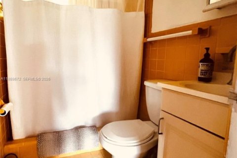 Купить виллу или дом в Майами, Флорида 4 спальни, 227.8м2, № 2048676 - фото 17