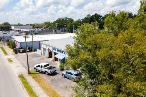 Commercial property in Gainesville, Florida № 1386320 - photo 6