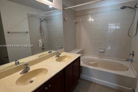 Condominio en alquiler en Doral, Florida, 3 dormitorios, 112.13 m2 № 1954890 - foto 24