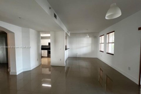Condominio en alquiler en Doral, Florida, 3 dormitorios, 112.13 m2 № 1954890 - foto 4
