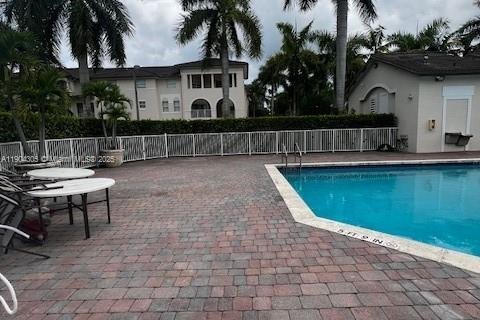 Condominio en alquiler en Doral, Florida, 3 dormitorios, 112.13 m2 № 1954890 - foto 28