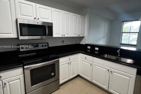 Condominio en alquiler en Doral, Florida, 3 dormitorios, 112.13 m2 № 1954890 - foto 12