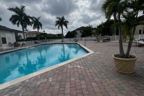 Condominio en alquiler en Doral, Florida, 3 dormitorios, 112.13 m2 № 1954890 - foto 27