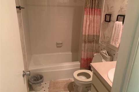 Купить кондоминиум в Дейтона-Бич, Флорида 5 комнат, 95.22м2, № 557993 - фото 18