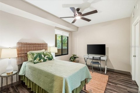 Apartment in Sarasota, Florida 2 bedrooms, 134.24 sq.m. № 2156409 - photo 20