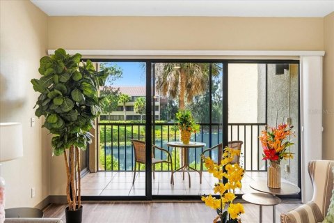 Apartment in Sarasota, Florida 2 bedrooms, 134.24 sq.m. № 2156409 - photo 4