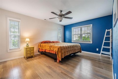 Casa en venta en Largo, Florida, 4 dormitorios, 182.27 m2 № 1550519 - foto 15