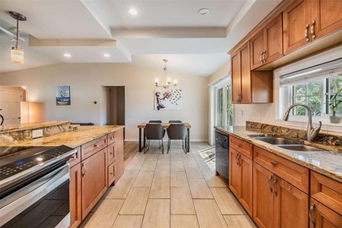 Casa en venta en Largo, Florida, 4 dormitorios, 182.27 m2 № 1550519 - foto 13