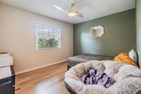 Casa en venta en Largo, Florida, 4 dormitorios, 182.27 m2 № 1550519 - foto 21