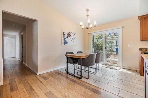Casa en venta en Largo, Florida, 4 dormitorios, 182.27 m2 № 1550519 - foto 7