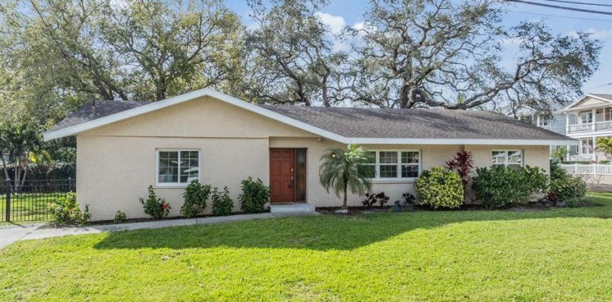 Casa en Largo, Florida 4 dormitorios, 182.27 m2 № 1550519