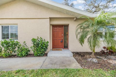 Casa en venta en Largo, Florida, 4 dormitorios, 182.27 m2 № 1550519 - foto 2
