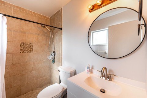 Villa ou maison à vendre à Port St. Lucie, Floride: 5 chambres, 161.09 m2 № 2083086 - photo 15