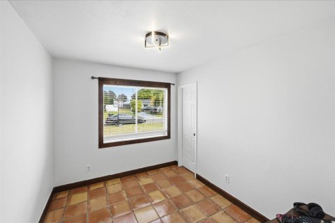 Villa ou maison à vendre à Port St. Lucie, Floride: 5 chambres, 161.09 m2 № 2083086 - photo 21
