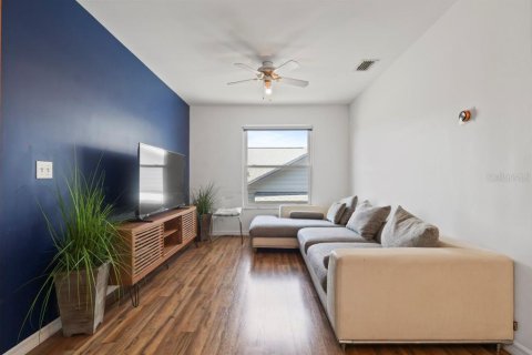 Casa en alquiler en Orlando, Florida, 3 dormitorios, 199.93 m2 № 1750719 - foto 18