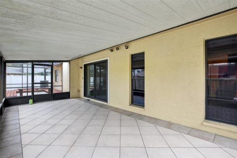 Купить виллу или дом в Тампа, Флорида 10 комнат, 146.88м2, № 1886110 - фото 30