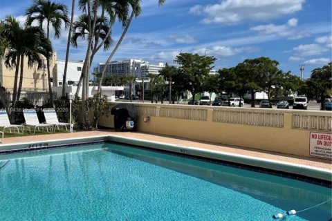 Appartement à louer à Fort Lauderdale, Floride: 1 chambre, 64.1 m2 № 2000530 - photo 20