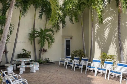 Appartement à louer à Fort Lauderdale, Floride: 1 chambre, 64.1 m2 № 2000530 - photo 18