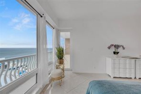 Condominio en alquiler en Fort Lauderdale, Florida, 2 dormitorios, 125.98 m2 № 2085398 - foto 28