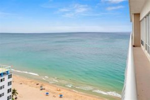 Condominio en alquiler en Fort Lauderdale, Florida, 2 dormitorios, 125.98 m2 № 2085398 - foto 21