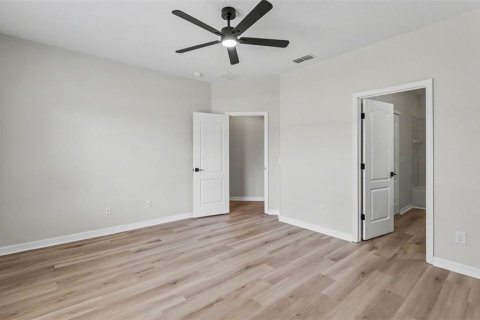 Townhouse in Poinciana, Florida 4 bedrooms, 177.07 sq.m. № 2303213 - photo 21