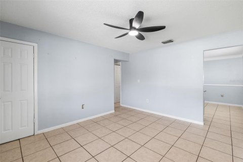 Villa ou maison à vendre à Tampa, Floride: 3 chambres, 101.64 m2 № 2408192 - photo 8