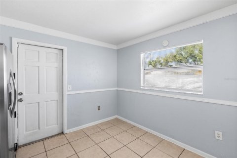 Villa ou maison à vendre à Tampa, Floride: 3 chambres, 101.64 m2 № 2408192 - photo 16