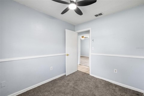 Villa ou maison à vendre à Tampa, Floride: 3 chambres, 101.64 m2 № 2408192 - photo 25