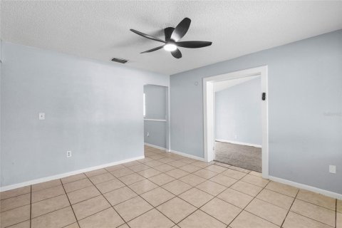 Villa ou maison à vendre à Tampa, Floride: 3 chambres, 101.64 m2 № 2408192 - photo 7