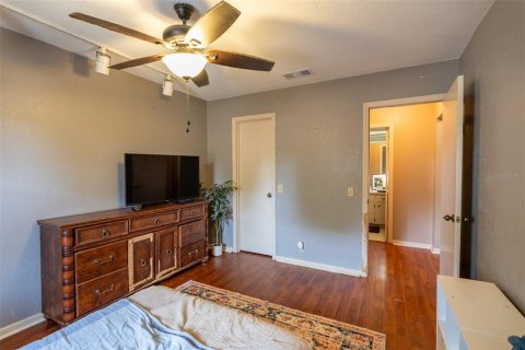 House in Winter Haven, Florida 2 bedrooms, 118.73 sq.m. № 2214344 - photo 22