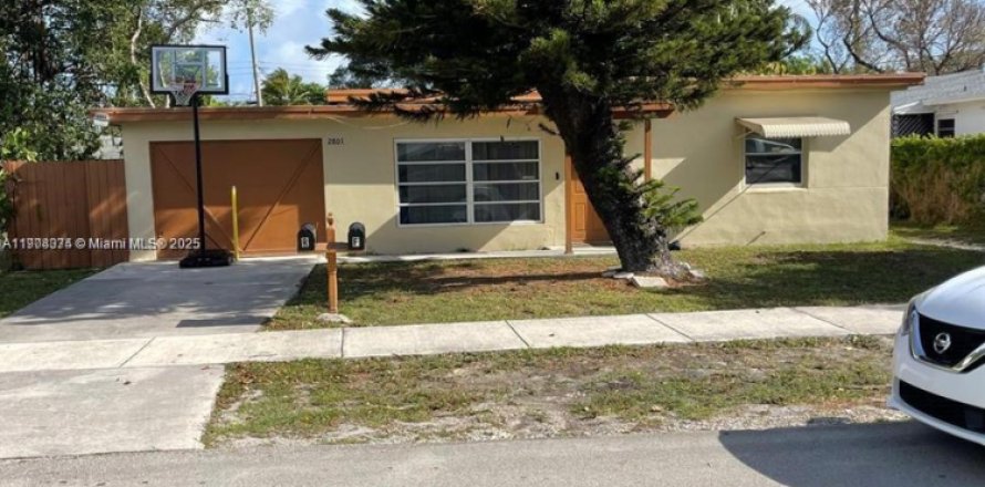 Villa ou maison à Hollywood, Floride 3 chambres, 181.35 m2 № 1966223