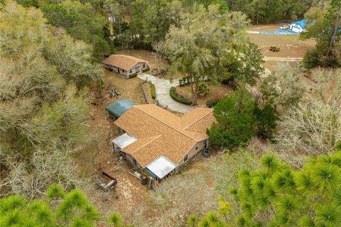 House in Ocala, Florida 3 bedrooms, 225.47 sq.m. № 2110875 - photo 26