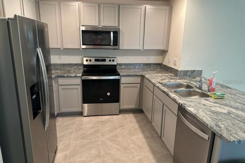 Casa en alquiler en Wimauma, Florida, 3 dormitorios, 145.48 m2 № 1883016 - foto 4