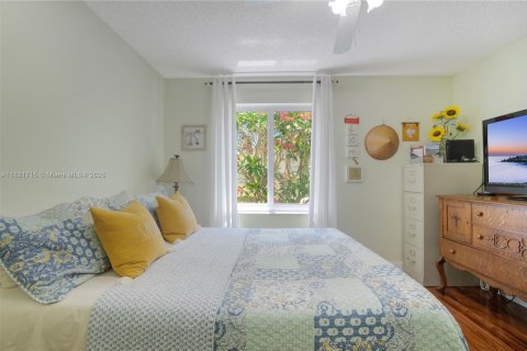 Casa en venta en Pembroke Pines, Florida, 4 dormitorios, 267.56 m2 № 1790192 - foto 28