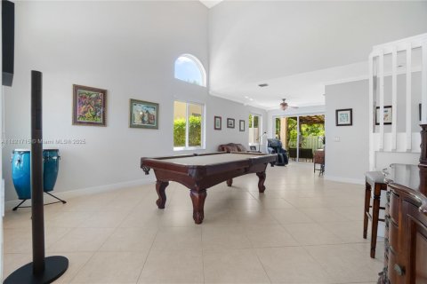 Casa en venta en Pembroke Pines, Florida, 4 dormitorios, 267.56 m2 № 1790192 - foto 6