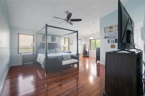 Casa en venta en Pembroke Pines, Florida, 4 dormitorios, 267.56 m2 № 1790192 - foto 22