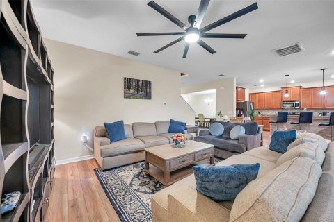 Casa en venta en Wimauma, Florida, 7 dormitorios, 379.6 m2 № 1538918 - foto 5